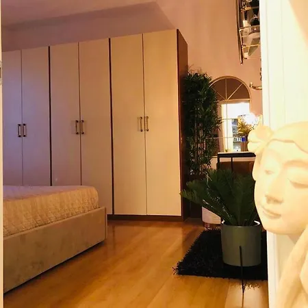 La Maison ,appartamento Di Charme E Benessere Apartment *