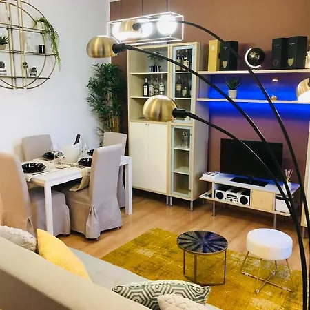 La Maison ,appartamento Di Charme E Benessere Валенца