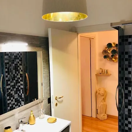 Апартаменты La Maison ,appartamento Di Charme E Benessere